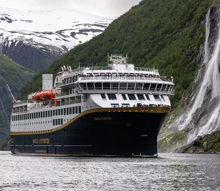 Havila Voyages Cruise Casino image 1